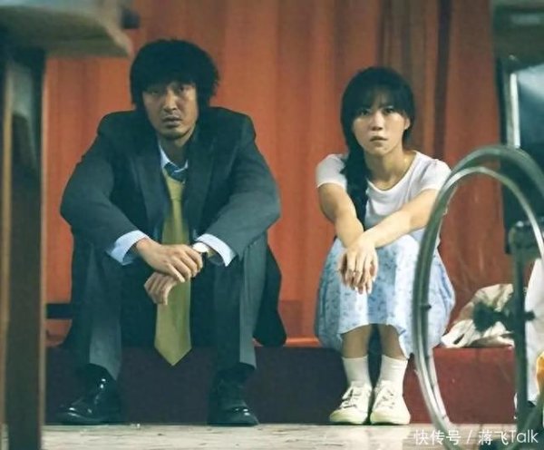 益配资 才播4集，收视率登顶全国第一！王传君这次，又要火了