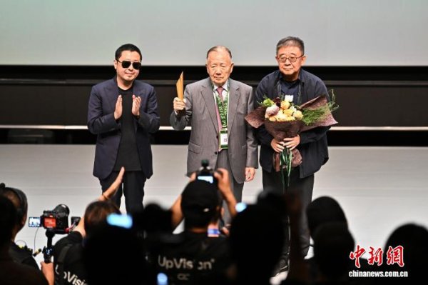 逸富盈策略 第九届平遥电影展荣誉揭晓 金东虎获“中国电影海外贡献荣誉”